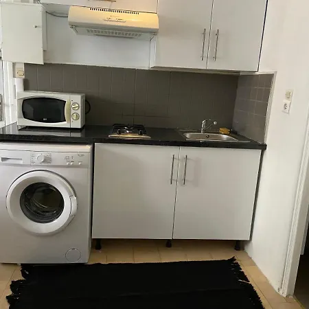 Beziers: Studio Au Centre شقة *